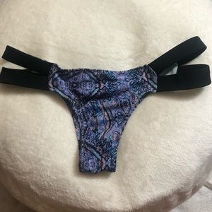 Victoria’s Secret cheeky thong bikini bottoms